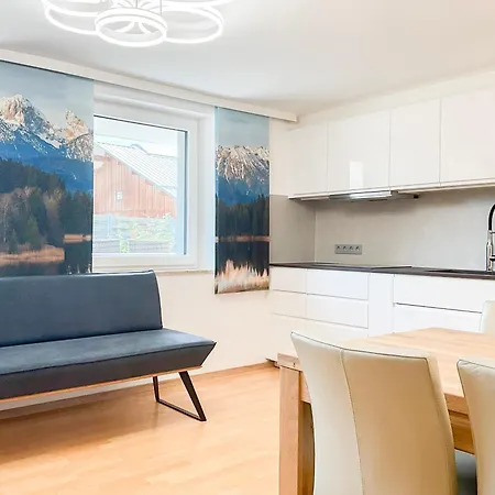 Sunnyside Mountain * Sankt Martin (Salzburg)